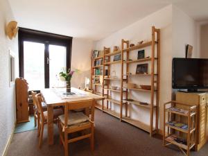 Appartement La Salle-les-Alpes, 3 pièces, 6 personnes - FR-1-330F-41