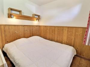 Appartement Appartement La Tania, 2 pièces, 4 personnes - FR-1-182A-21 76 Chemin de la Passerelle 73120 Courchevel Rhône-Alpes