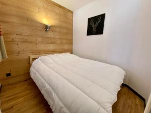 Appartement La Tania, 2 pièces, 4 personnes - FR-1-513-79