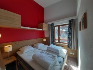 Appartement La Tania, 2 pièces, 4 personnes - FR-1-513-80