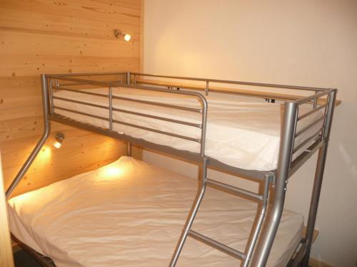 Appartement La Tania, 2 pièces, 5 personnes - FR-1-513-7
