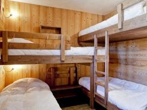 Appartement La Tania, 3 pièces, 6 personnes - FR-1-513-40