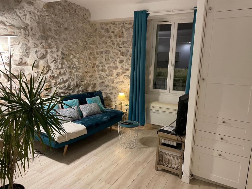 Appartement Appartement La Tourraque côté mer 38 Rue de la Tourraque 06600 Antibes