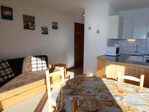 Appartement La Toussuire, 2 pièces, 5 personnes - FR-1-417-34