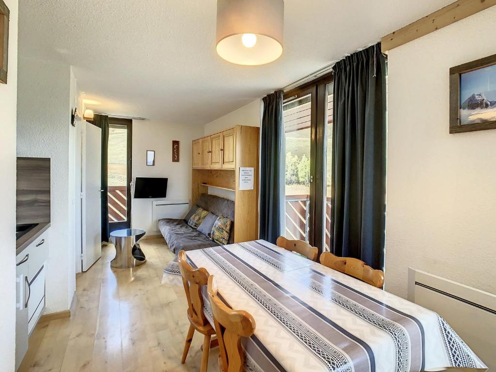 Appartement Appartement La Toussuire, 2 pièces, 6 personnes - FR-1-417-123 Quartier Champs l'Eriscal 73300 La Toussuire