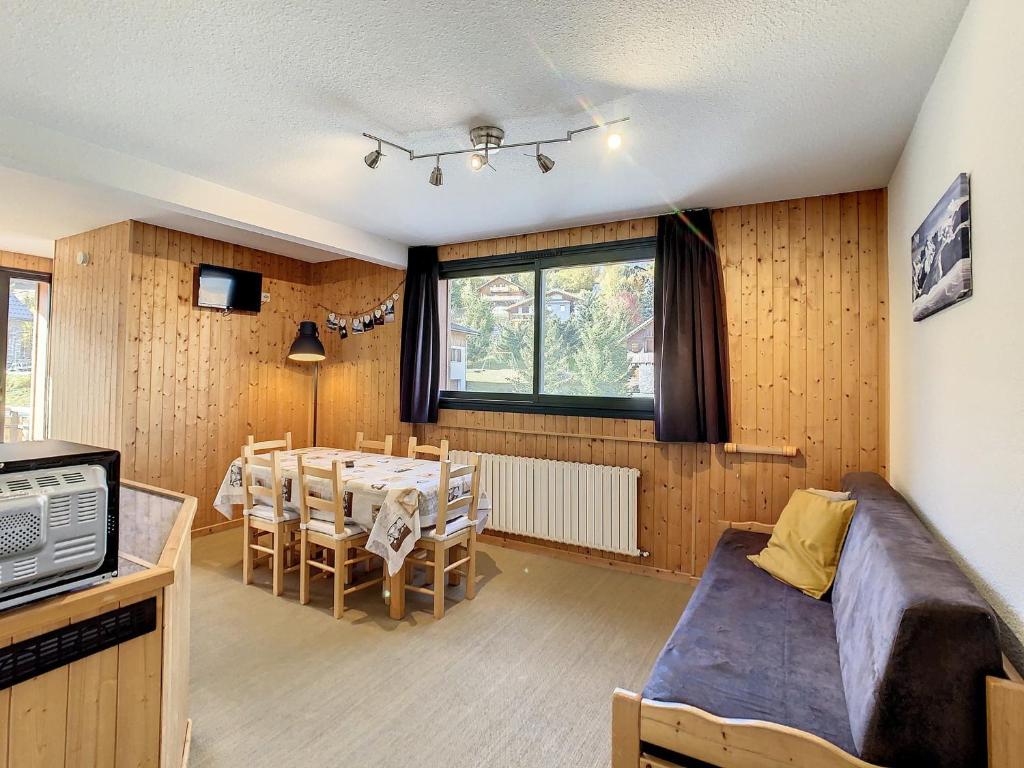 Appartement La Toussuire, 2 pièces, 6 personnes - FR-1-417-19 Rue Des Chasseurs Alpins -  -, 73300 La Toussuire