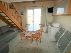 Appartement Appartement La Tranche-sur-Mer, 2 pièces, 4 personnes - FR-1-22-171 19 Rue Du Large - 13, \ 85360 La Tranche-sur-Mer Pays de la Loire