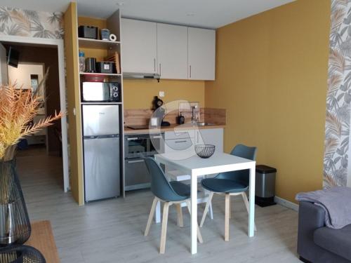 Appartement La Tranche-sur-Mer, 2 pièces, 4 personnes - FR-1-357-285