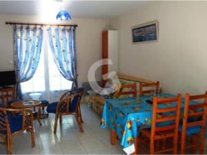 Appartement La Tranche-sur-Mer, 3 pièces, 4 personnes - FR-1-357-57
