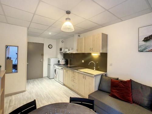 Appartement Lamalou-les-Bains, 2 pièces, 2 personnes - FR-1-451-141