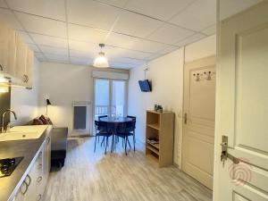 Appartement Lamalou-les-Bains, 2 pièces, 2 personnes - FR-1-451-141