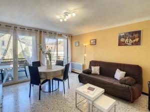 Appartement Lamalou-les-Bains, 2 pièces, 4 personnes - FR-1-451-115