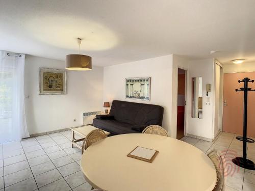 Appartement Lamalou-les-Bains, 2 pièces, 4 personnes - FR-1-451-24