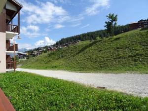 Appartement Landry-Vallandry, 1 pièce, 4 personnes - FR-1-411-528