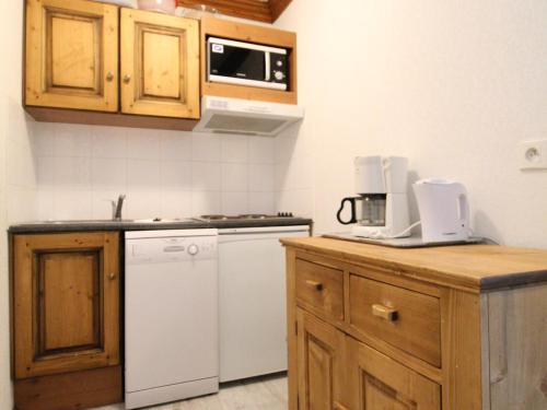 Appartement Lanslebourg-Mont-Cenis, 3 pièces, 6 personnes - FR-1-508-97