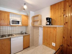 Appartement Lanslebourg-Mont-Cenis, 3 pièces, 7 personnes - FR-1-508-10