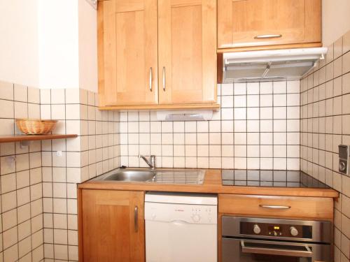 Appartement Lanslebourg-Mont-Cenis, 3 pièces, 7 personnes - FR-1-508-98