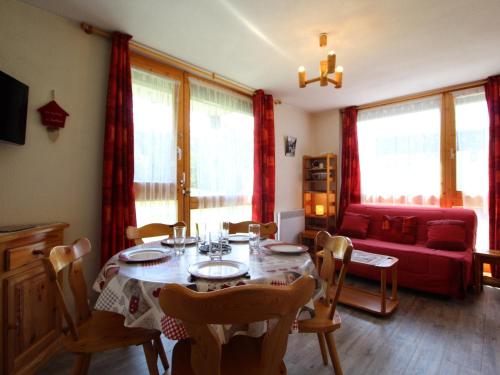 Appartement Lanslevillard, 2 pièces, 4 personnes - FR-1-508-123