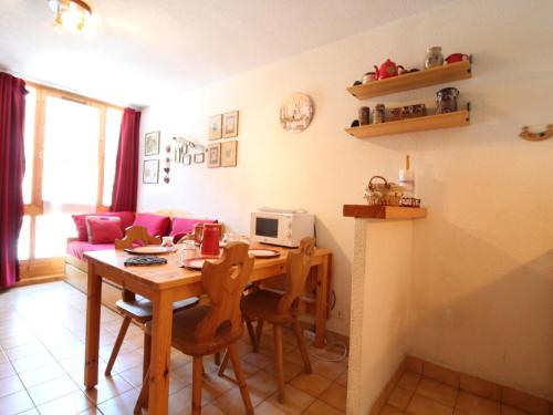Appartement Lanslevillard, 2 pièces, 4 personnes - FR-1-508-167