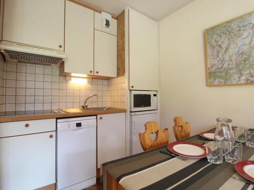 Appartement Lanslevillard, 2 pièces, 4 personnes - FR-1-508-183