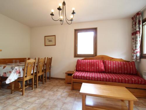 Appartement Lanslevillard, 3 pièces, 6 personnes - FR-1-508-84