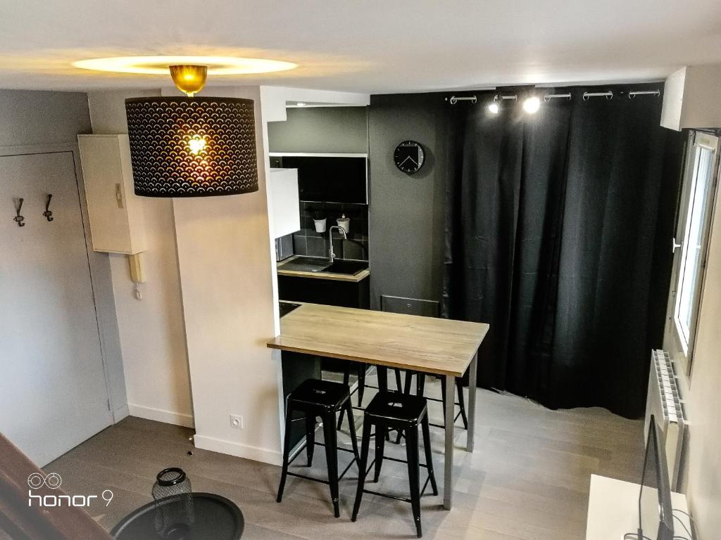 Appartement Le 146 Bis, avec Parking Appartement 2ème étage 146 Bis rue de Vern, 35200 Rennes