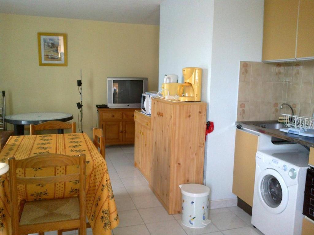 Appartement Appartement Le Barcarès, 2 pièces, 4 personnes - FR-1-81-499 HACIENDA 83 - avenue de la Coudalère 66420 Le Barcarès