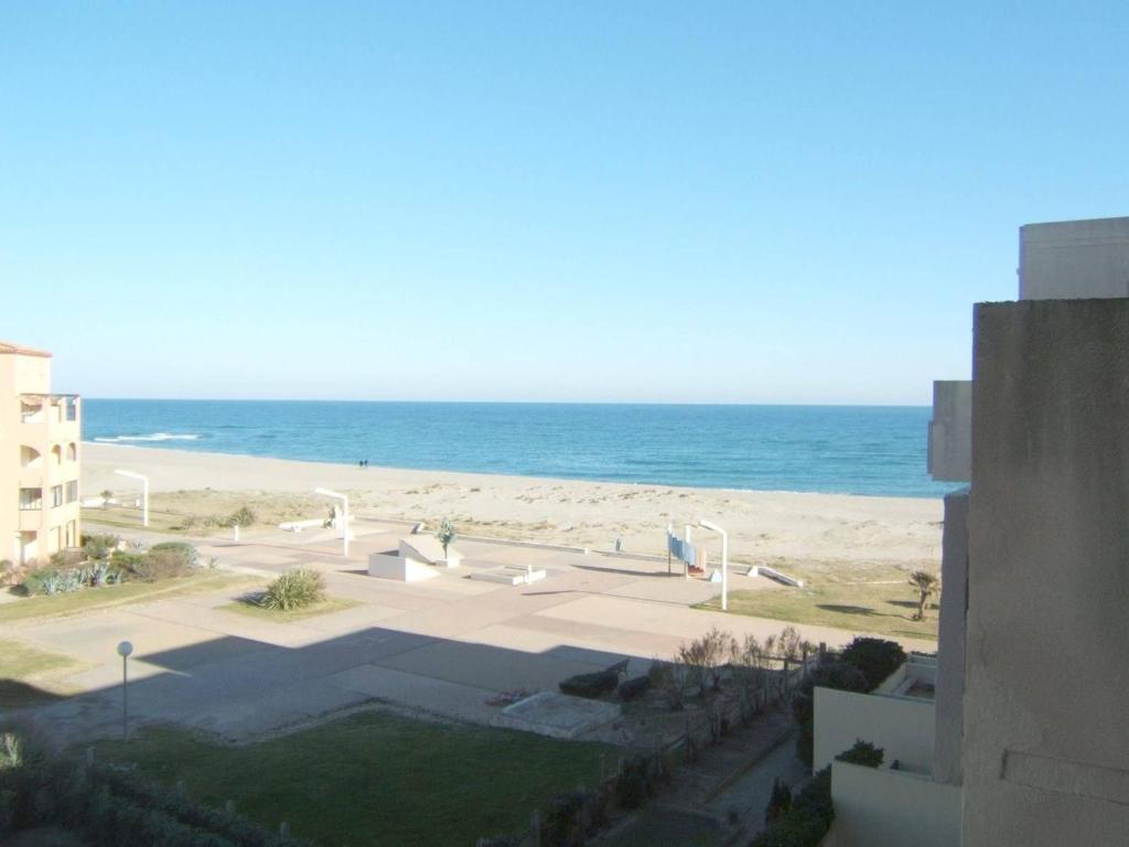 Appartement Appartement Le Barcarès, 2 pièces, 4 personnes - FR-1-81-505 ARGONAUTES 493- 3°- Bat B- AVENUE DE LA GRANDE PLAGE 66420 Le Barcarès