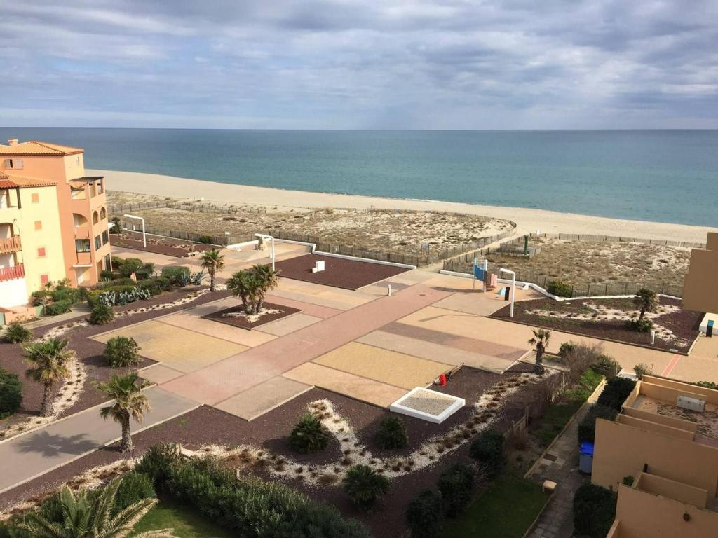 Appartement Appartement Le Barcarès, 2 pièces, 4 personnes - FR-1-81-510 ARGONAUTES 543- 5°- Bat B - AVENUE DE LA GRANDE PLAGE 66420 Le Barcarès