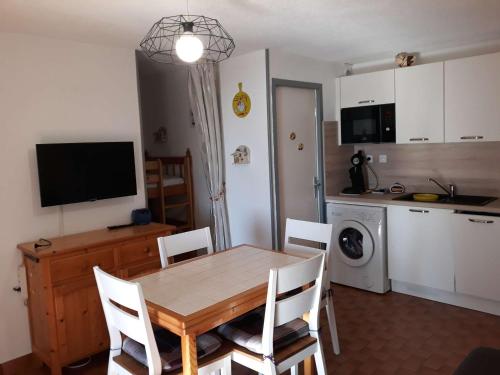 Appartement Le Barcarès, 2 pièces, 4 personnes - FR-1-81-529