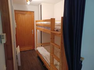 Appartement Le Biot, 2 pièces, 4 personnes - FR-1-573-68