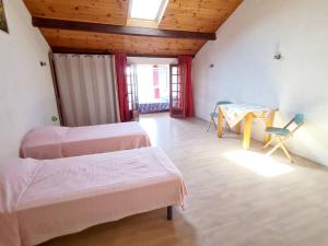Appartement Le Brusc, 3 pièces, 4 personnes - FR-1-316-219