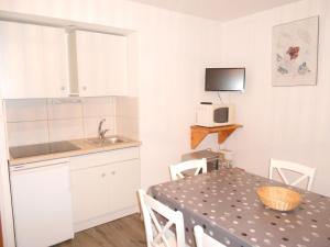 Appartement Le Corbier, 2 pièces, 5 personnes - FR-1-267-230