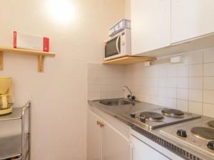 Appartement Le Corbier, 2 pièces, 6 personnes - FR-1-267-221