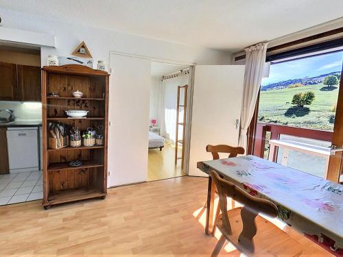 Appartement Le Corbier, 2 pièces, 6 personnes - FR-1-267-239