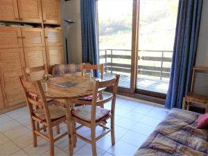 Appartement Appartement Le Corbier, 3 pièces, 6 personnes - FR-1-267-244 Résidence Vostok/Zodiaque 73300 Villarembert Rhône-Alpes