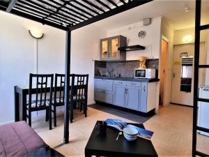 Appartement Le Dévoluy, 1 pièce, 3 personnes - FR-1-525-188