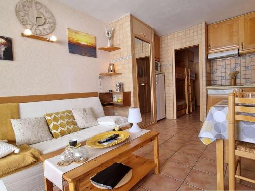Appartement Le Dévoluy, 1 pièce, 4 personnes - FR-1-525-181