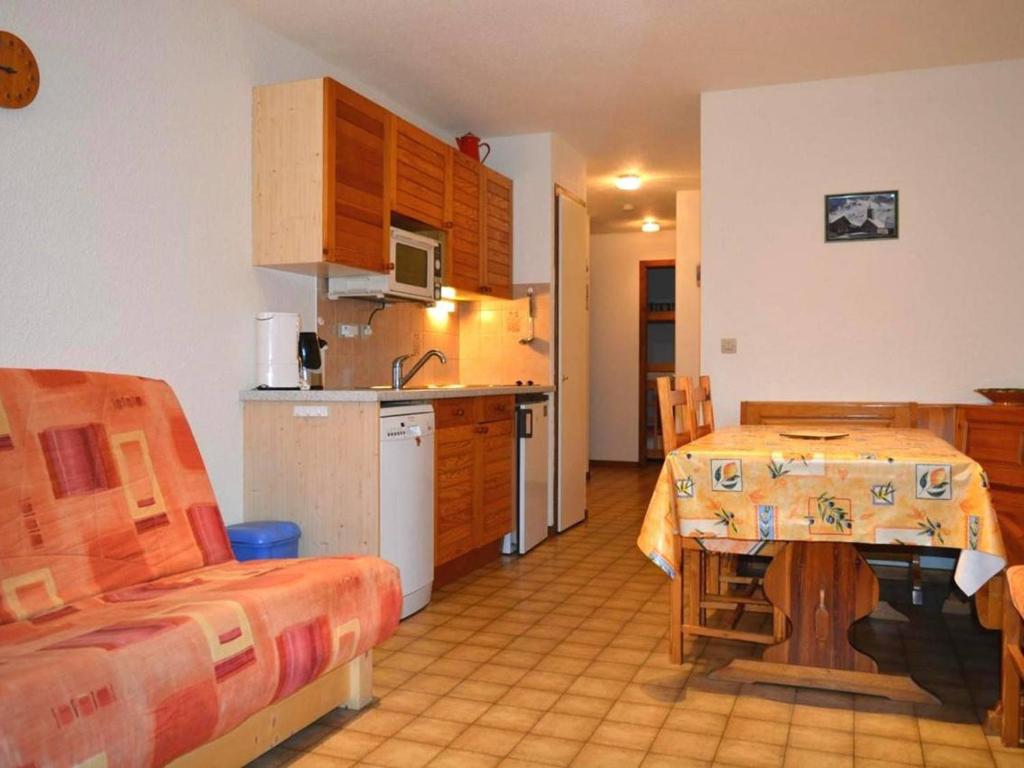 Appartement Le Dévoluy, 1 pièce, 4 personnes - FR-1-525-209