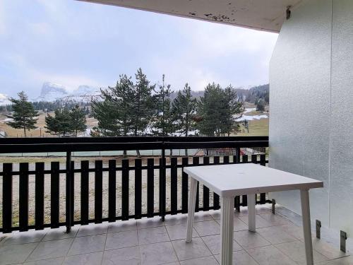 Appartement Le Dévoluy, 1 pièce, 4 personnes - FR-1-525-209