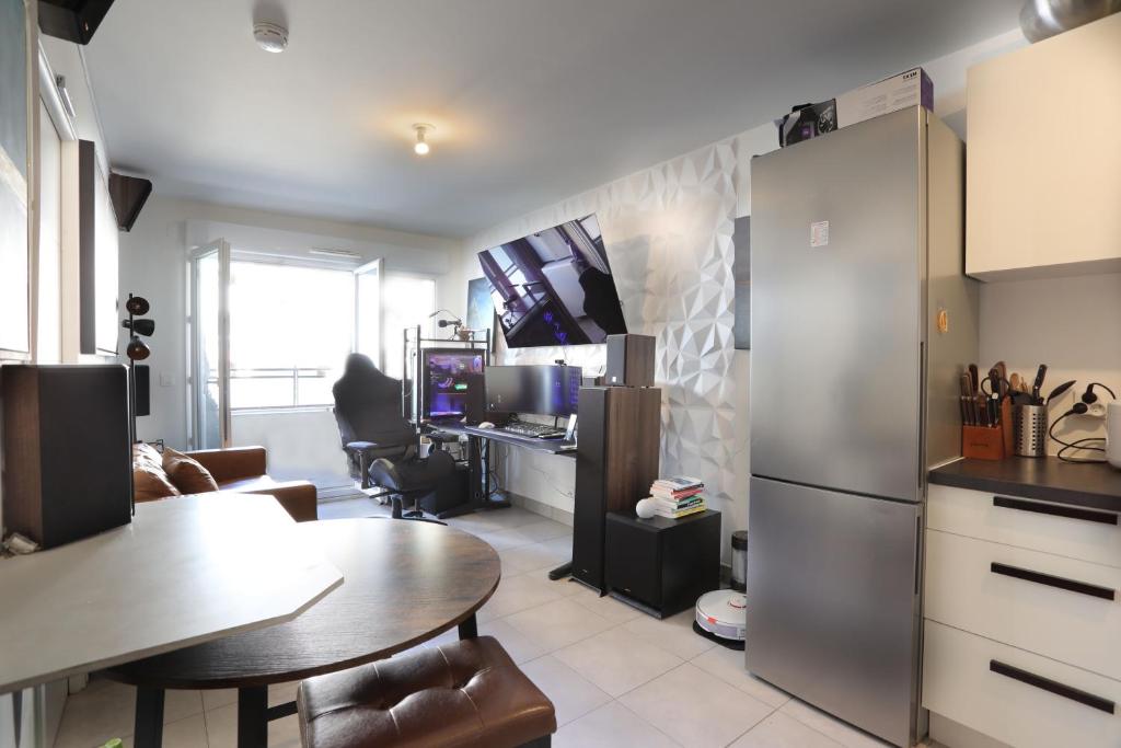 Appartement Le Dévoluy, 1 pièce, 4 personnes - FR-1-525-254 05250 Le Dévoluy
