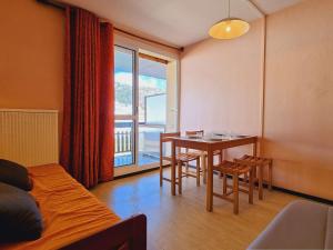 Appartement Le Dévoluy, 1 pièce, 5 personnes - FR-1-525-184