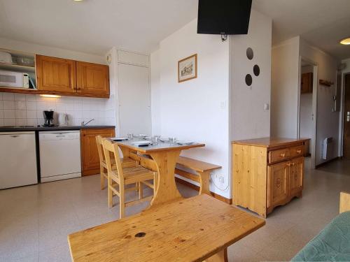 Appartement Le Dévoluy, 2 pièces, 6 personnes - FR-1-525-197