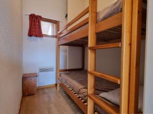 Appartement Le Dévoluy, 2 pièces, 6 personnes - FR-1-525-225