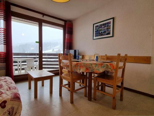 Appartement Le Dévoluy, 2 pièces, 6 personnes - FR-1-525-246