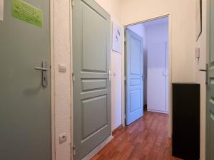 Appartement Le Dévoluy, 3 pièces, 6 personnes - FR-1-525-205