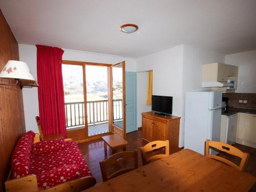 Appartement Le Dévoluy, 4 pièces, 8 personnes - FR-1-504-427