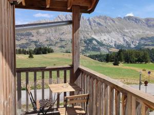 Appartement Le Dévoluy, 4 pièces, 9 personnes - FR-1-504-644