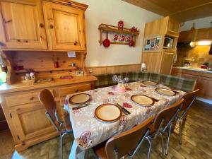 Appartement Le Grand-Bornand, 1 pièce, 4 personnes - FR-1-241-233