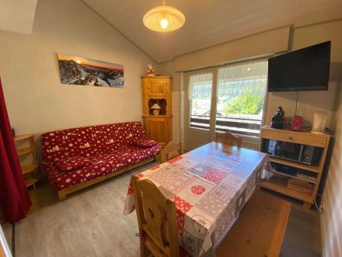 Appartement Le Grand-Bornand, 1 pièce, 4 personnes - FR-1-241-237